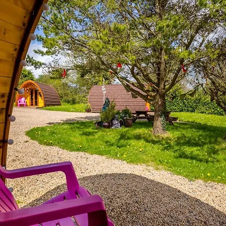 Luxury tent Podumna Glamping Village Portumna