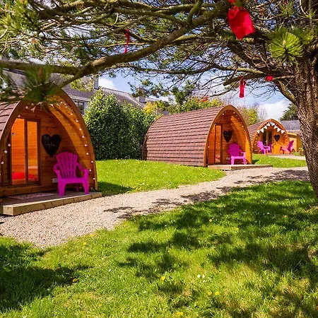 Hotel Podumna Village Portumna